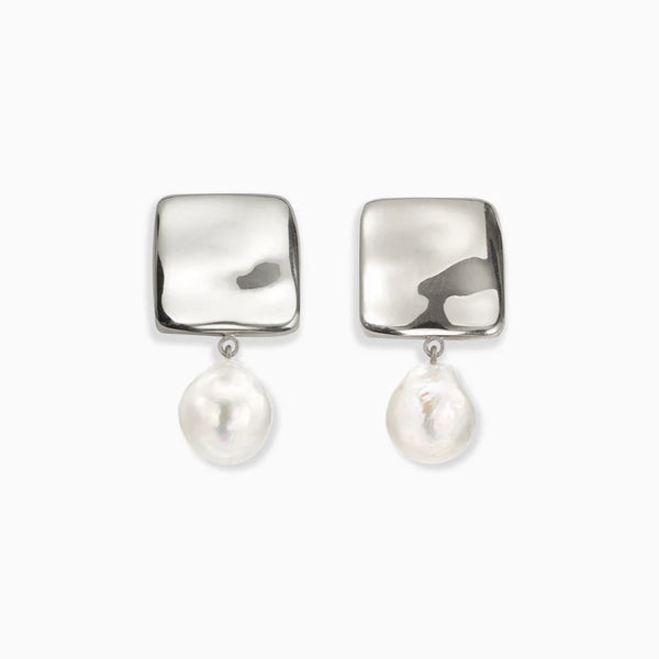 Small Baroque Luca Earrings - Silver/Pearl